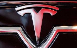 英特爾取代英偉達，成特斯拉車(chē)載多媒體系統新合作方